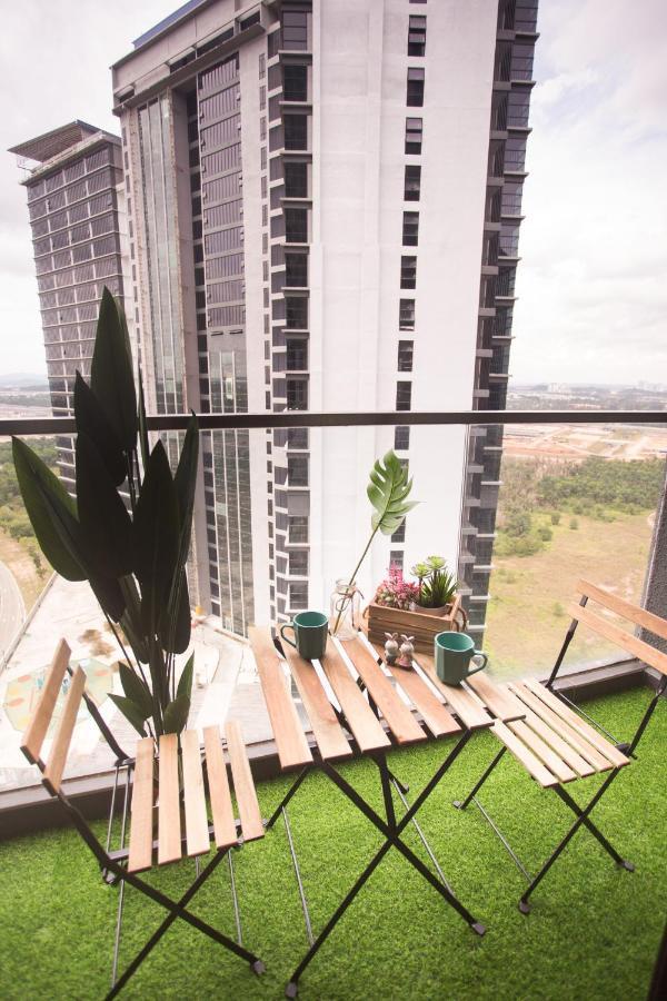 D'Pristine Medini By The One - 8Min Walk To Legoland Apartamento Nusajaya  Exterior foto